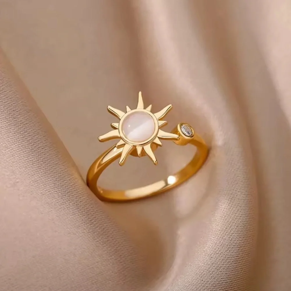 ☀️ Sun Pendant Spinner Fidget Ring 🌞 Anti Stress Anxiety Ring for Women